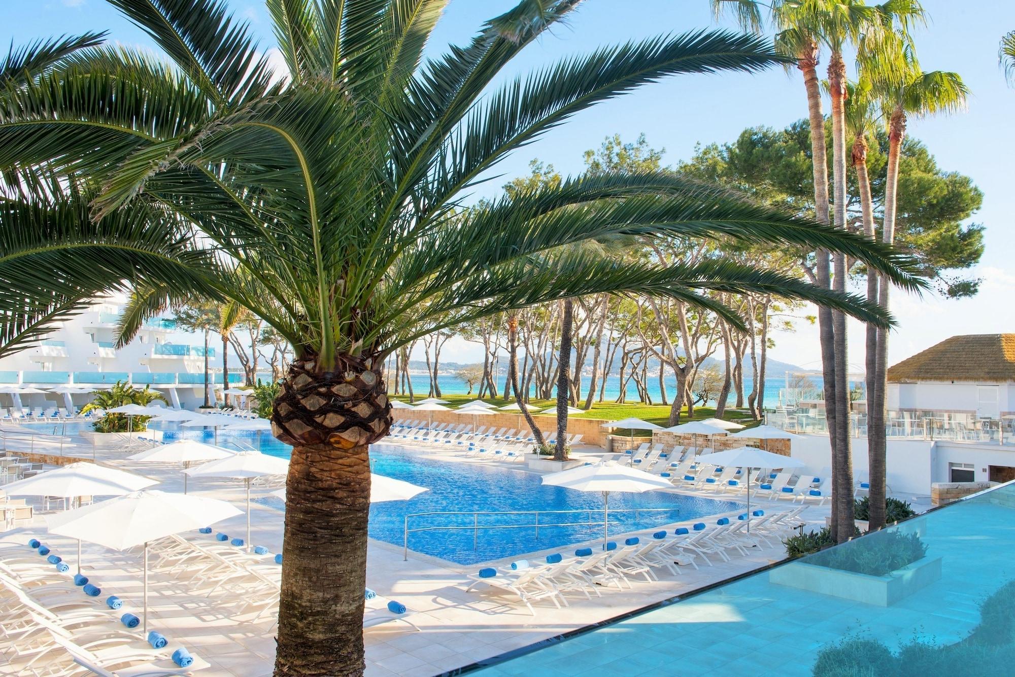 Iberostar Waves Playa De Muro Exterior foto