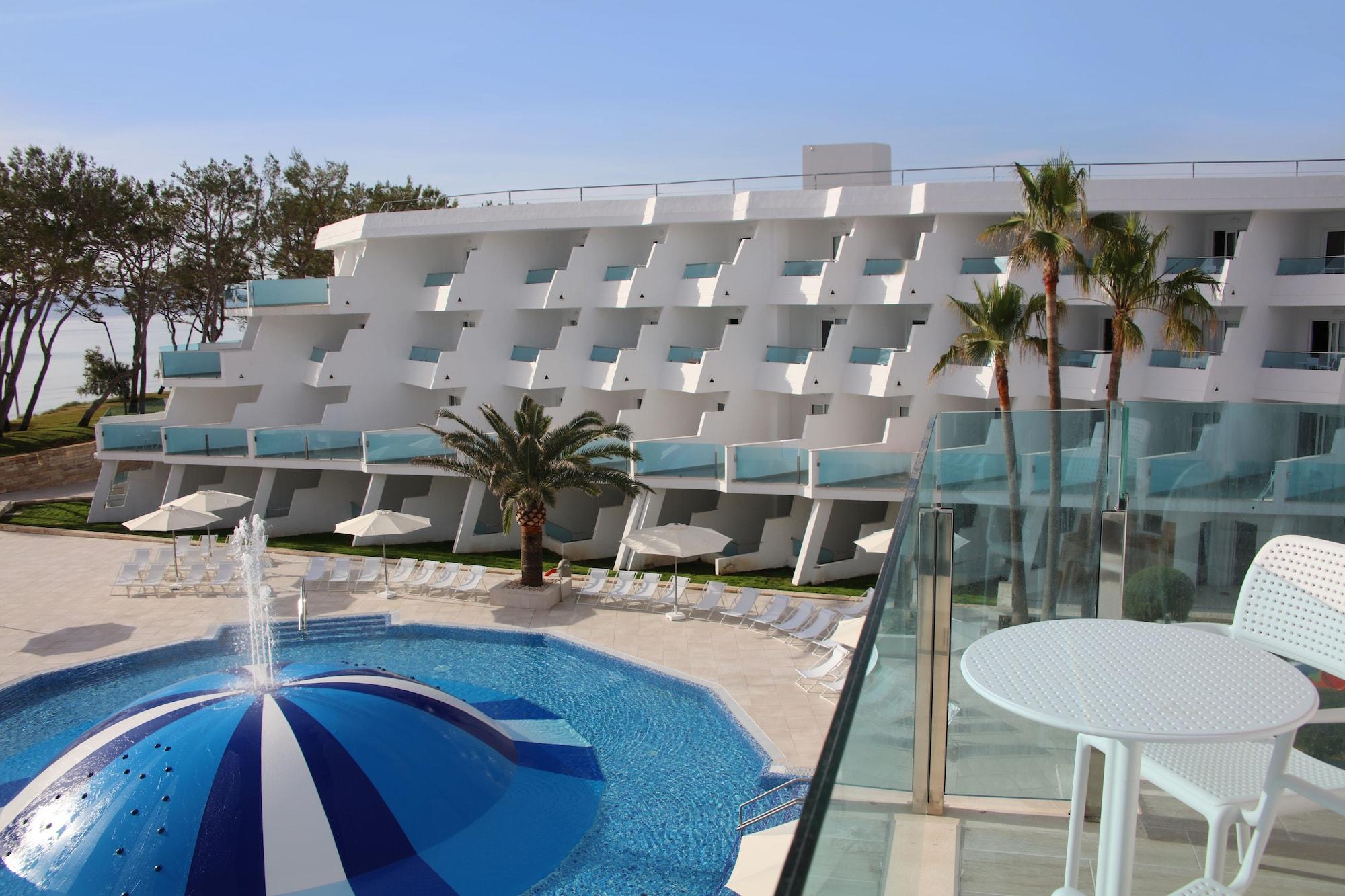 Iberostar Waves Playa De Muro Exterior foto